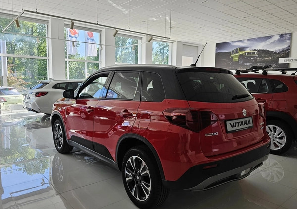 Suzuki Vitara cena 109590 przebieg: 5, rok produkcji 2024 z Lublin małe 37